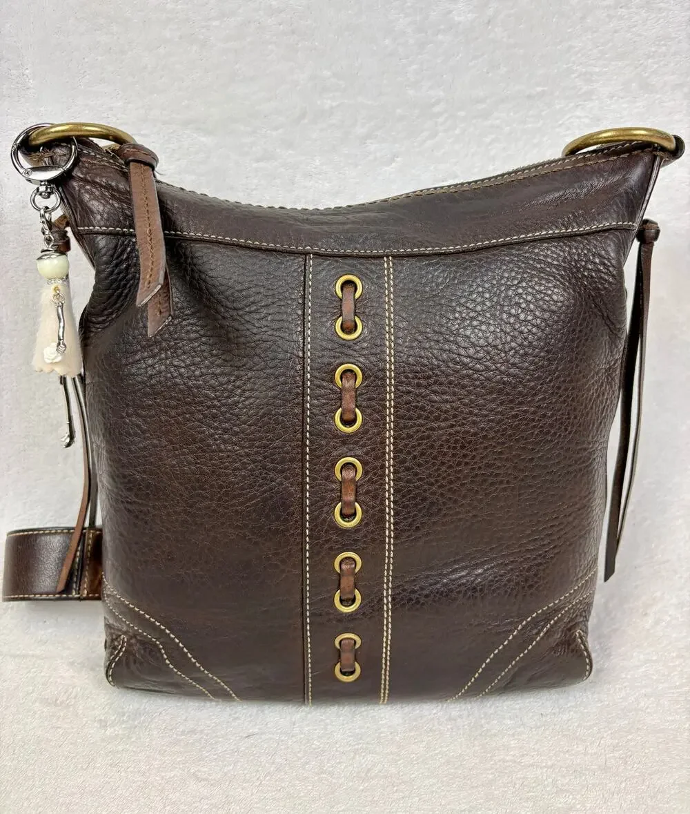 Coach Vintage Y2K Chelsea Laced Duffle in Chocolate Pebble Leather with Charm